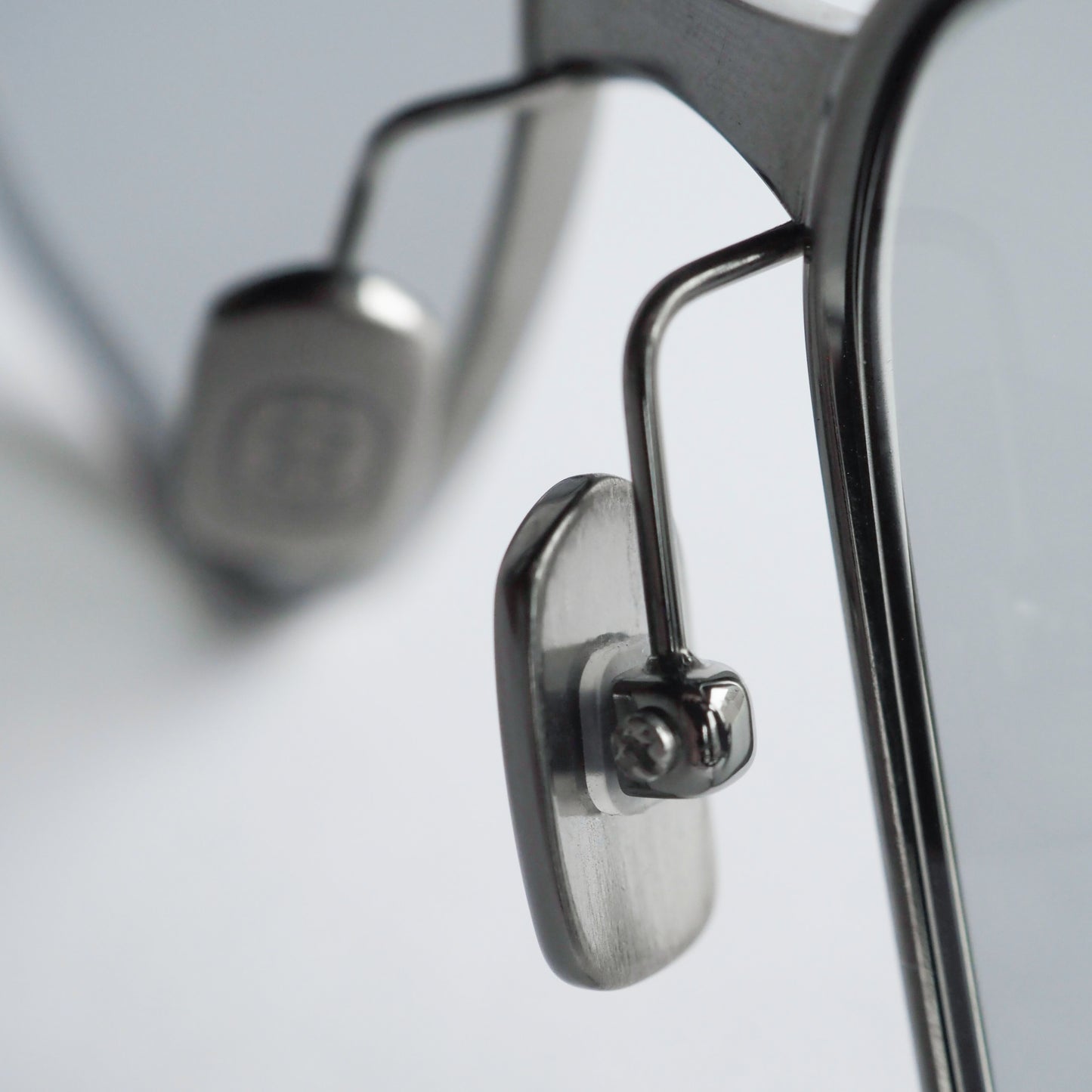 Bombardier col. ANTIQUE SILVER