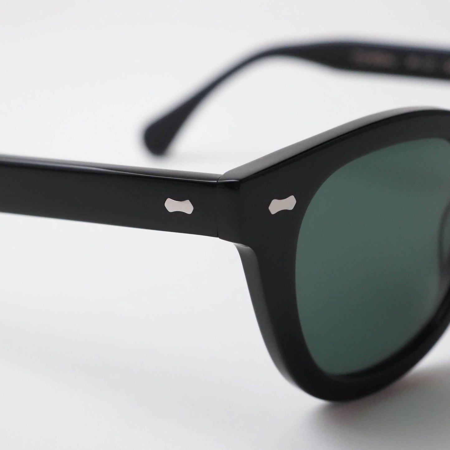 DONEGAL col.Eco Black / Bottle Green