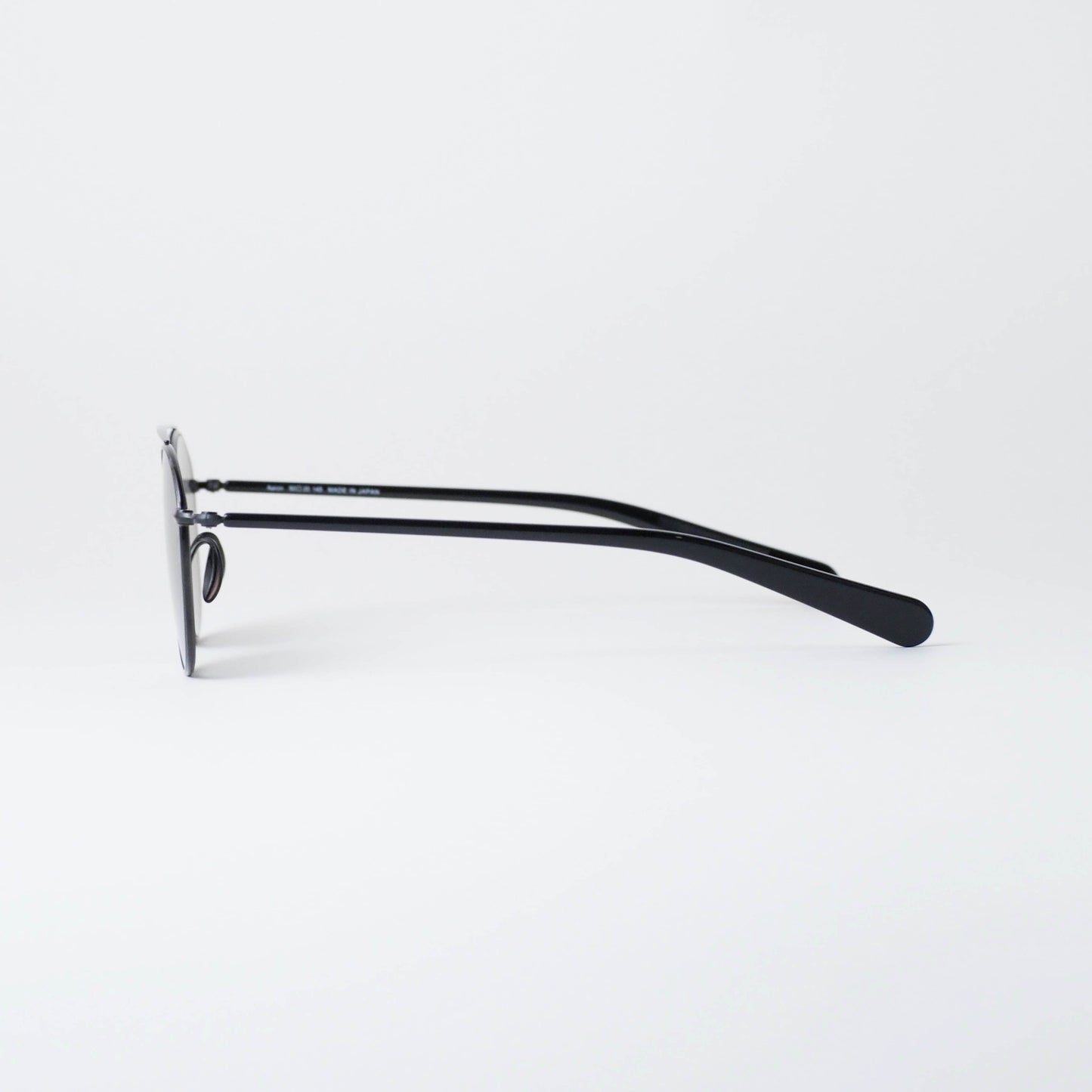 U-177 SG Aaron col.04(Susu / Black)