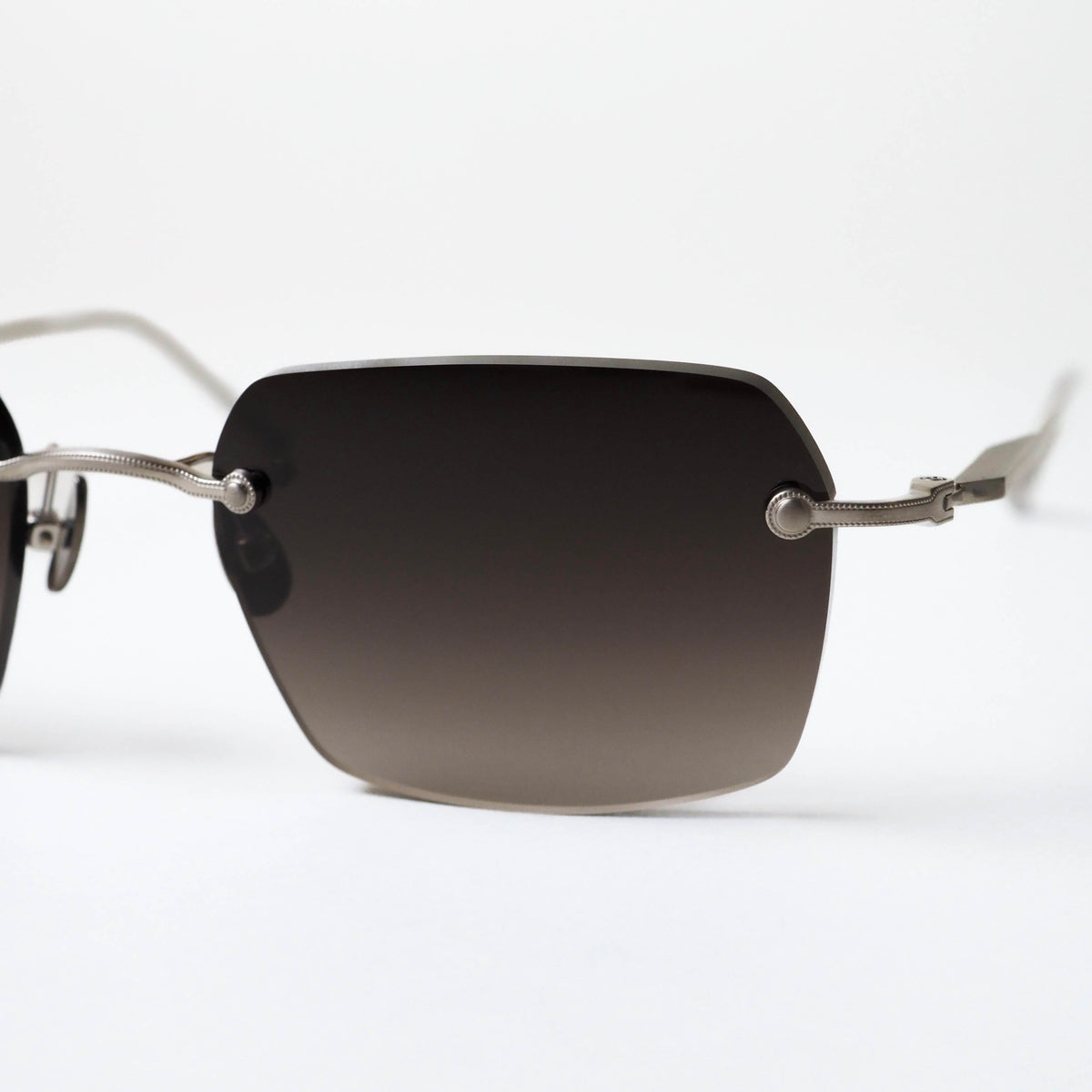 M5008 SUN col.BS