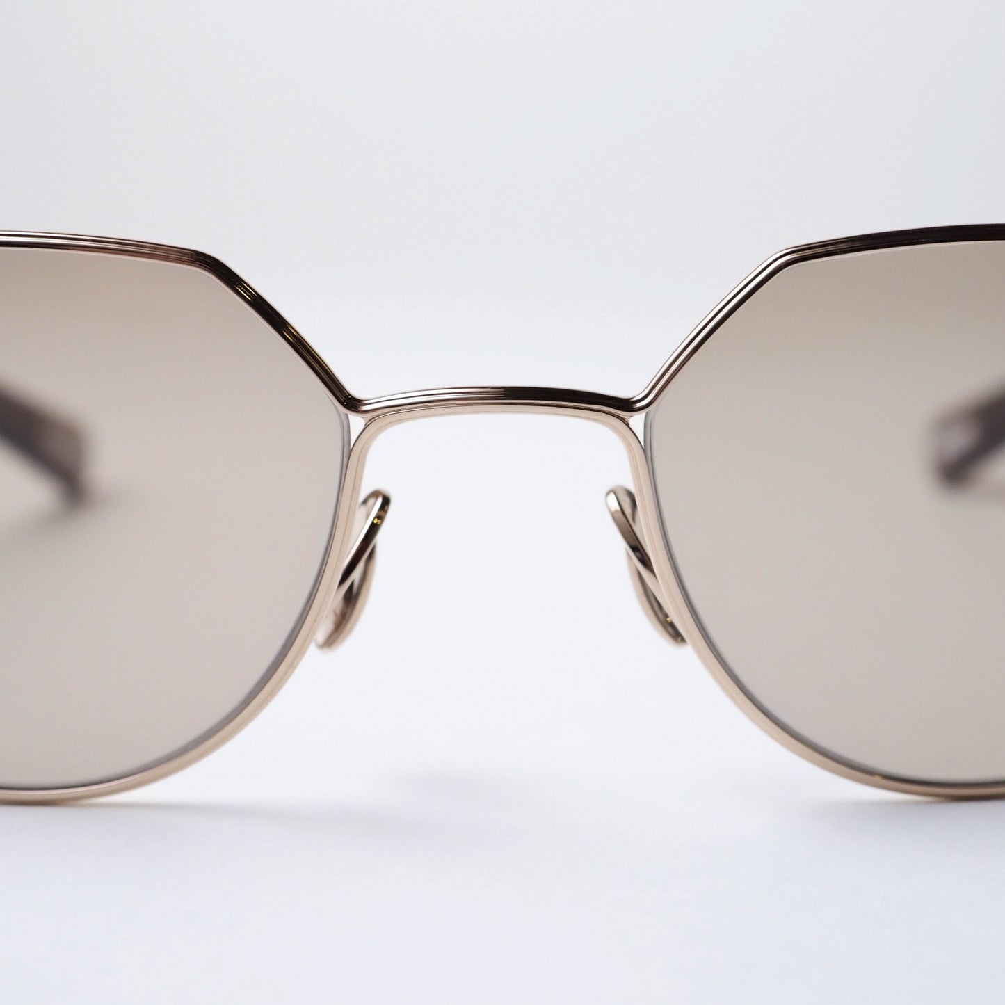 U-178-SG Harry col.01(White gold / Taupe)