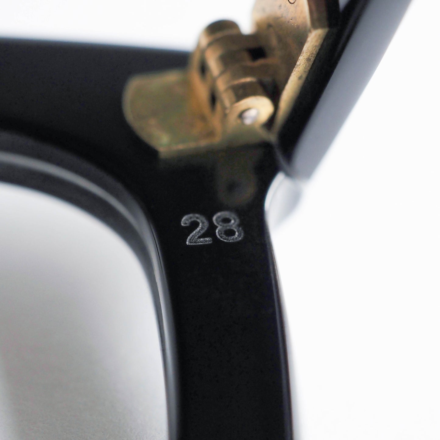 POLITICIAN(42☐28) col.Piano Black