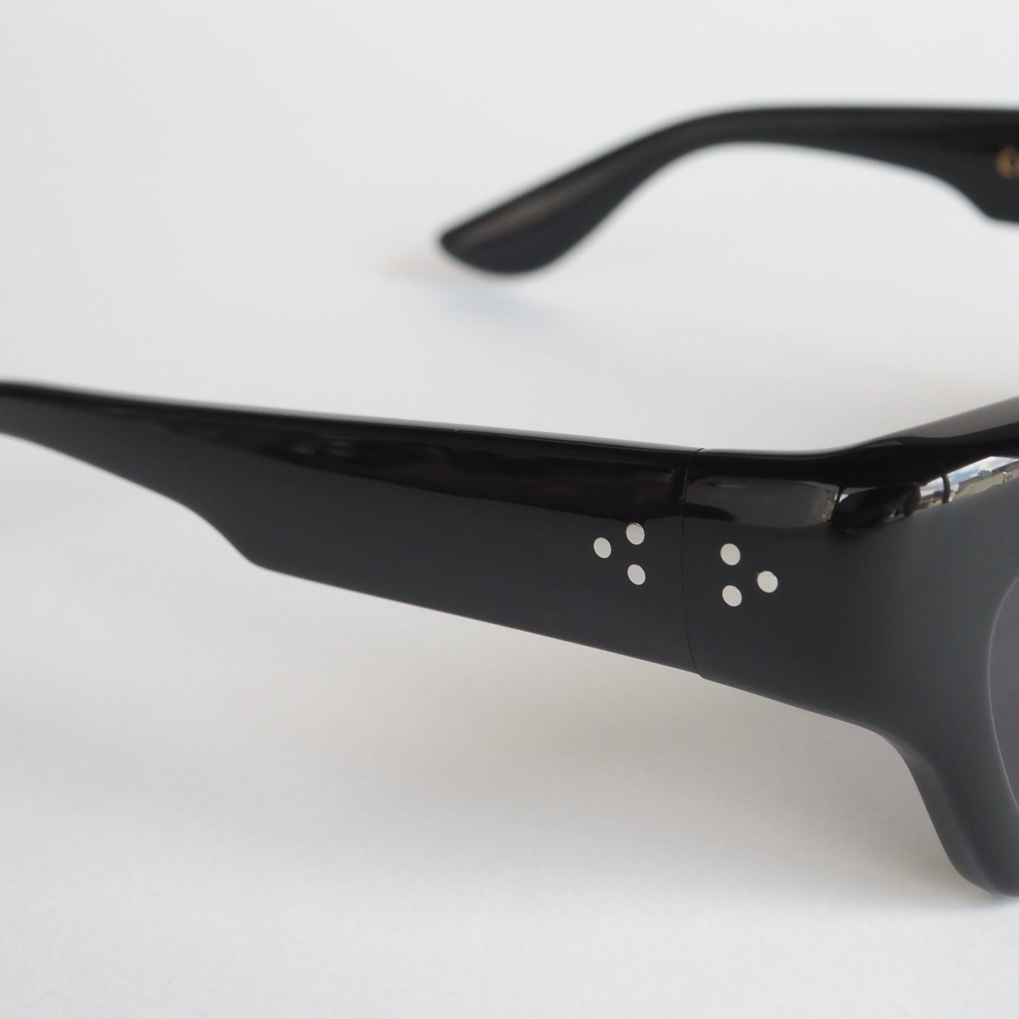 AYREEN col.Black-Black