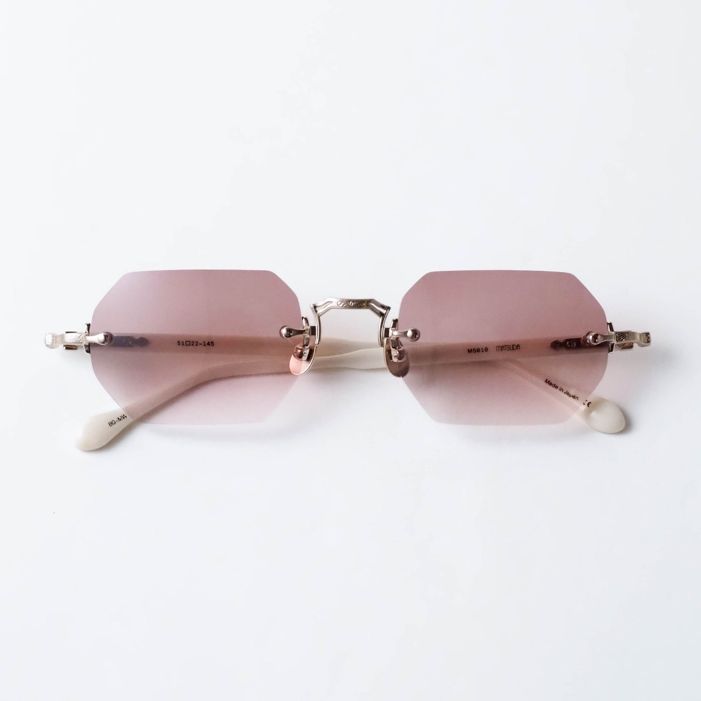 M5010 col.BG-MW