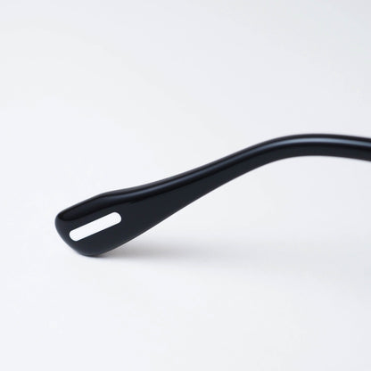 U-128RS IND col.01(Black / Gold)