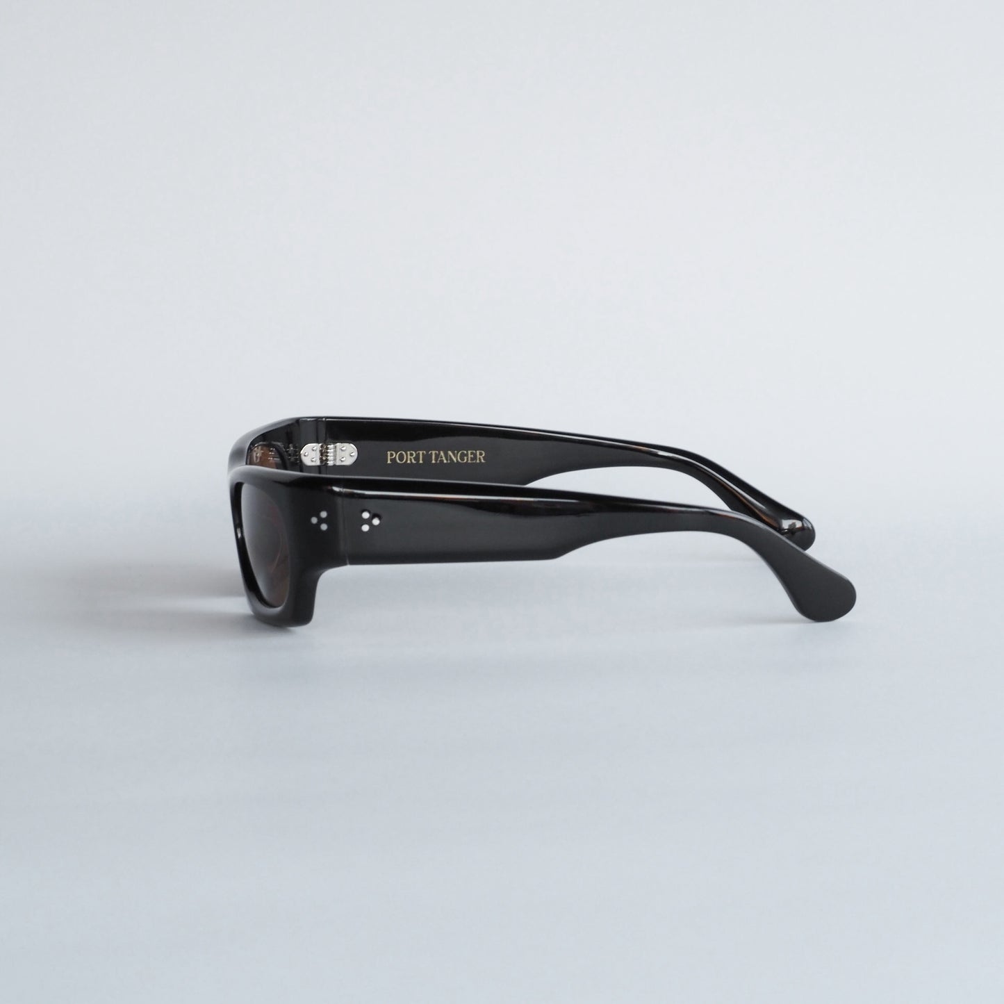 Kerewan col.Black-Tobacco