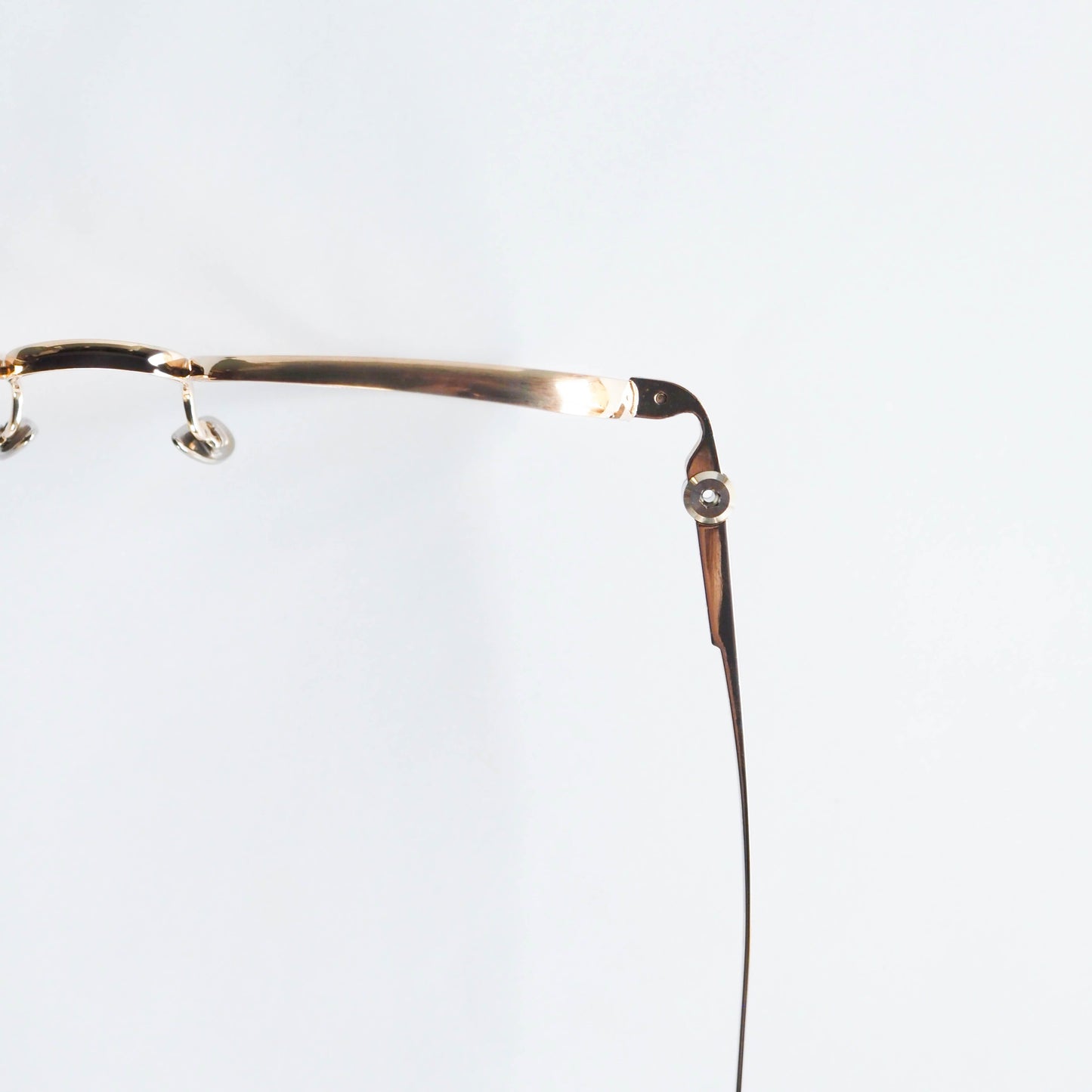 MALIBU col.01 (White gold)