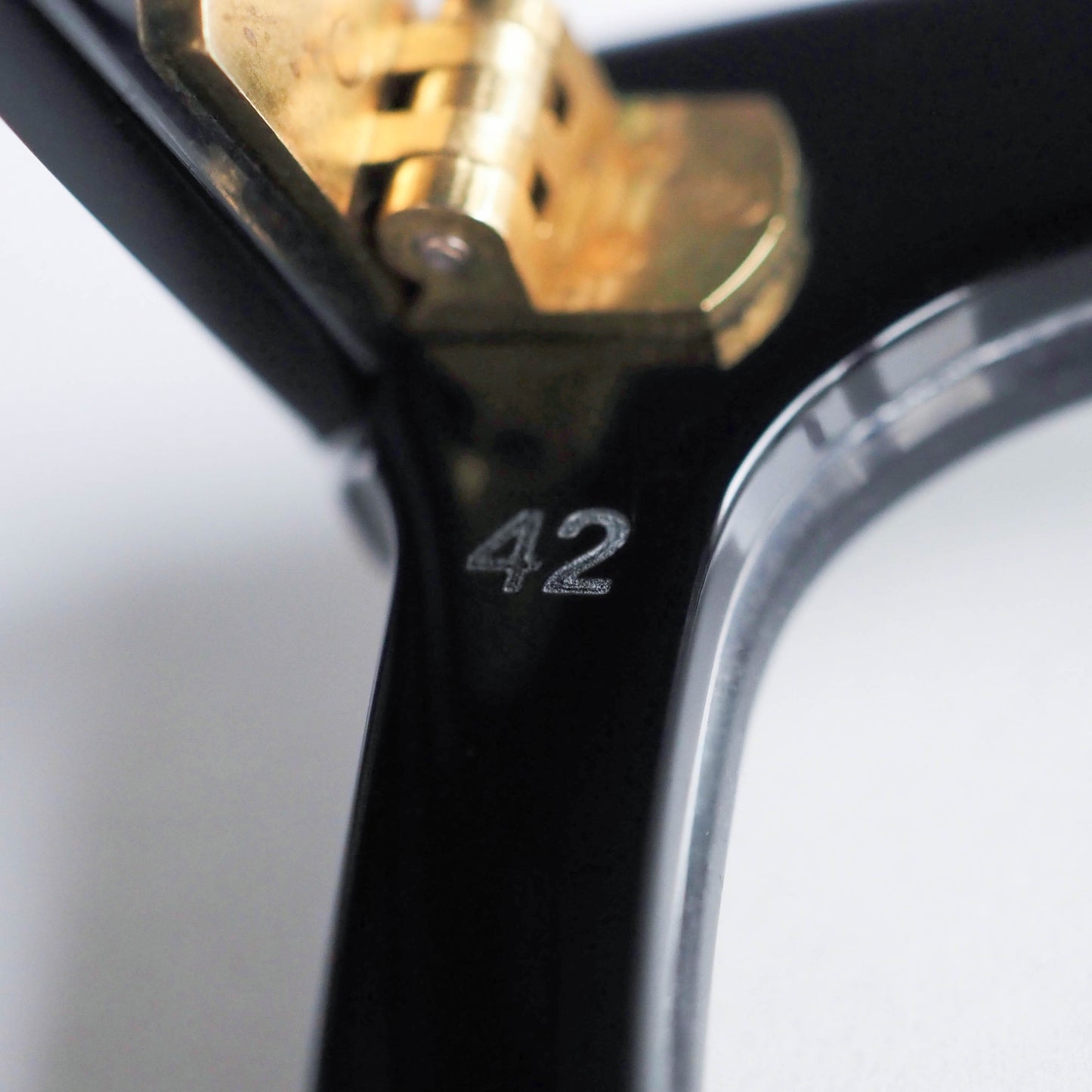 POLITICIAN(42☐28) col.Piano Black