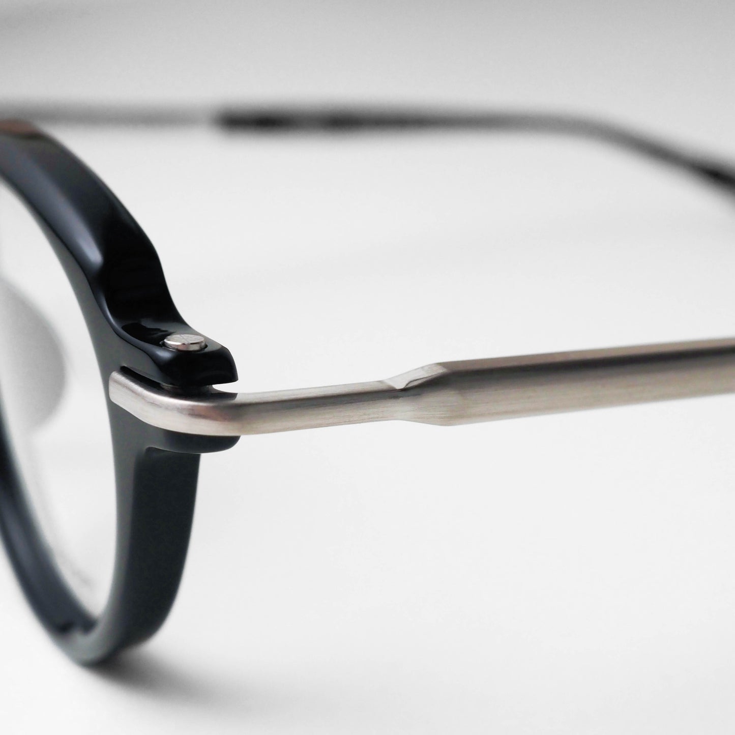 BALZAC col.Piano Black